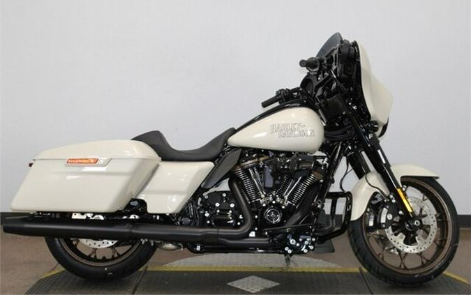 Harley-Davidson Street Glide ST 2023 FLHXST 016058 WHITE SAND PRL