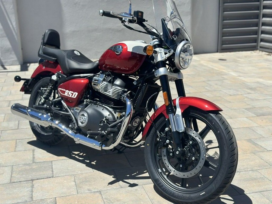 2024 Royal Enfield Super Meteor 650 Celestial Red