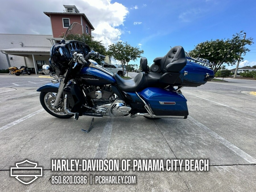 2014 Harley-Davidson CVO™ Electra Glide Ultra Limited®