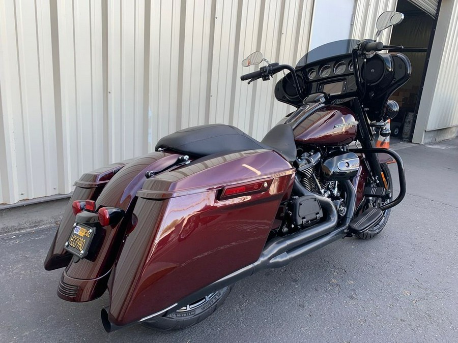 2018 Harley-Davidson® FLHXS - Street Glide® Special