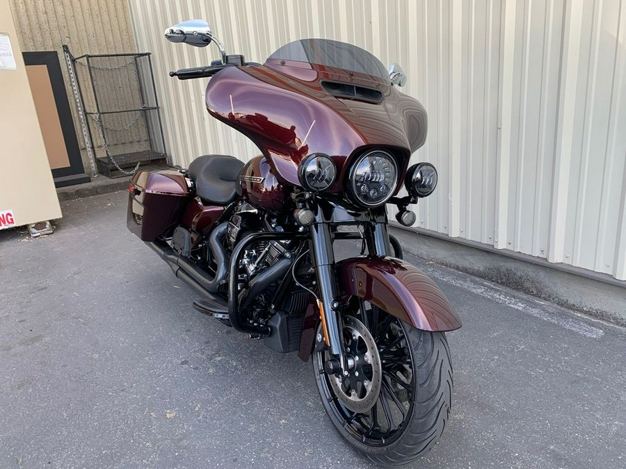 2018 Harley-Davidson® FLHXS - Street Glide® Special