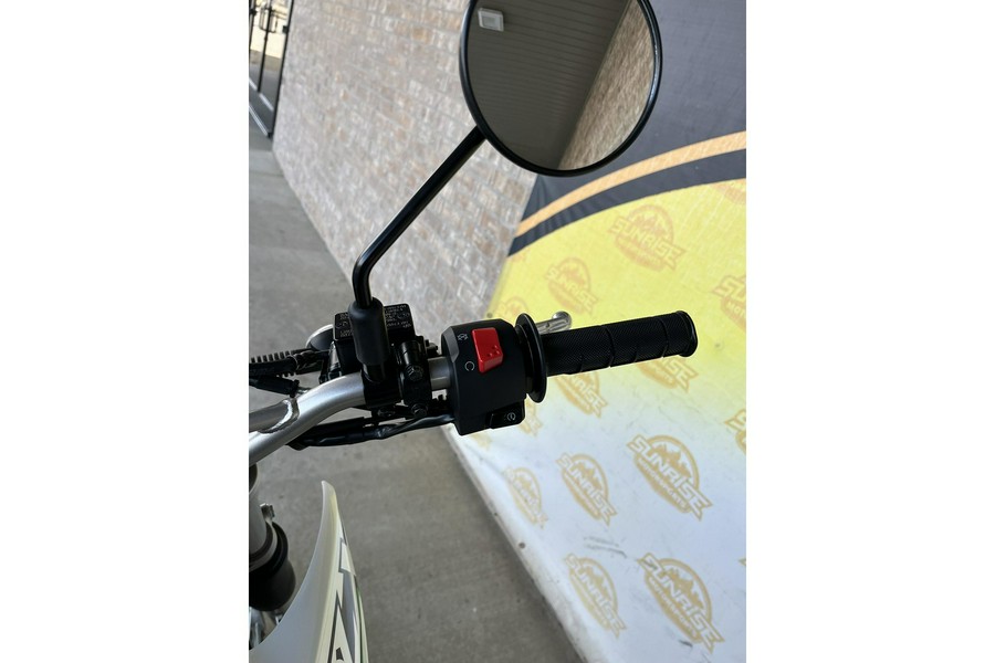 2026 KLX®230 S - Kawasaki