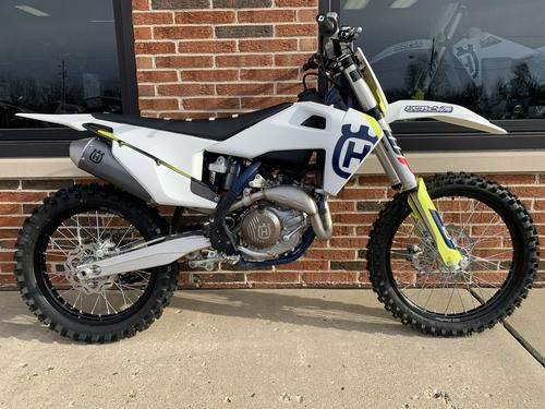 2019 Husqvarna FC 450 Rockstar Edition Review (11 Fast Facts)