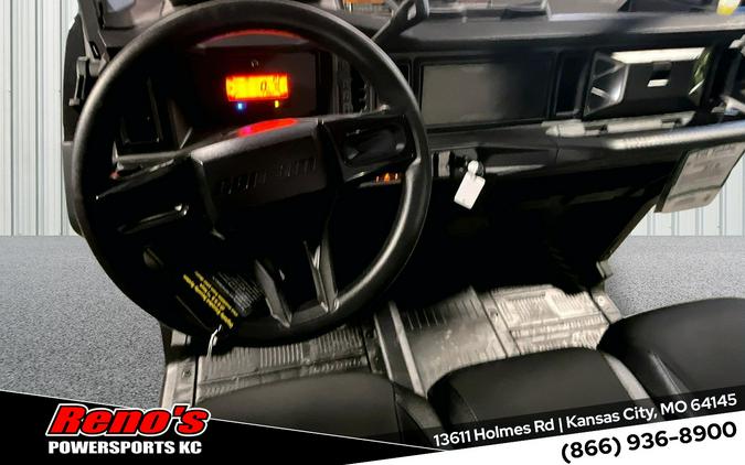 2026 Can-Am Defender MAX XT HD11