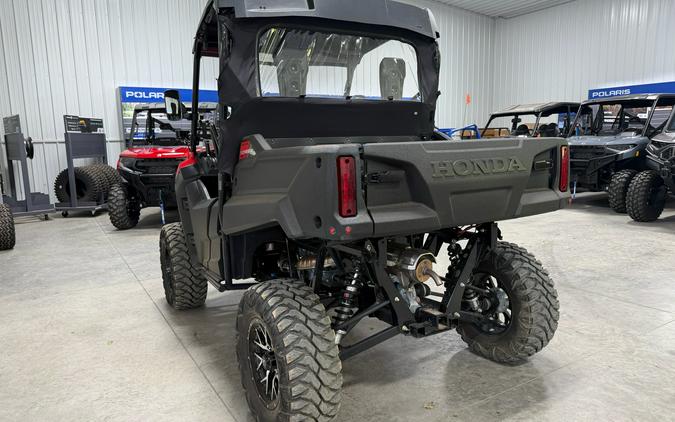 2023 Honda Pioneer 700 Deluxe