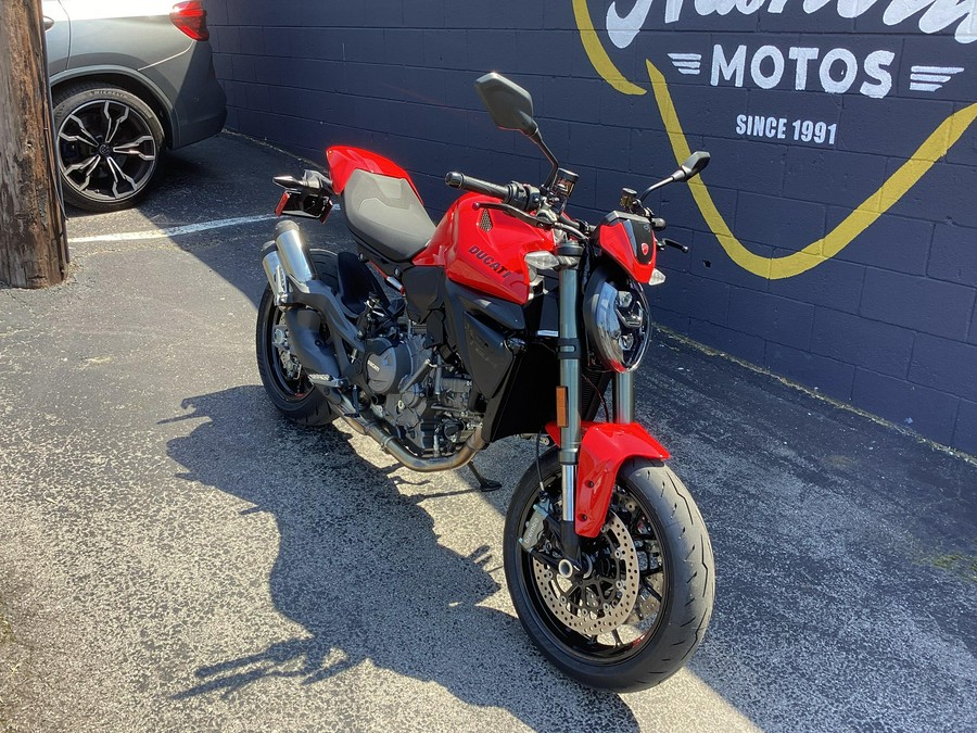 2026 Ducati Monster Plus