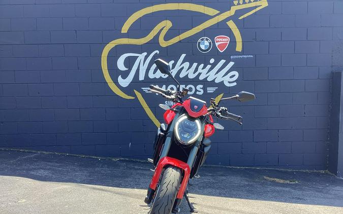 2026 Ducati Monster Plus