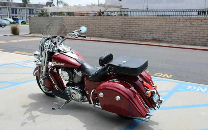 2016 Indian Motorcycle® Springfield™ Indian Motorcycle® Red