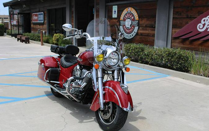2016 Indian Motorcycle® Springfield™ Indian Motorcycle® Red