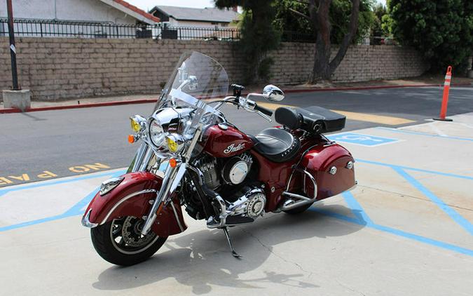 2016 Indian Motorcycle® Springfield™ Indian Motorcycle® Red