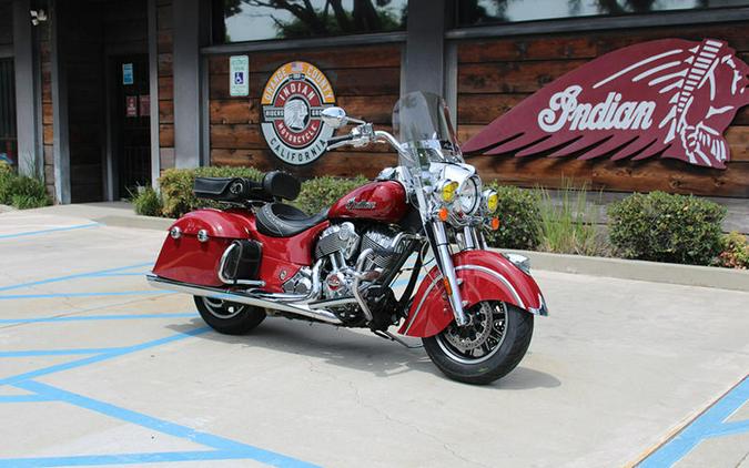 2016 Indian Motorcycle® Springfield™ Indian Motorcycle® Red