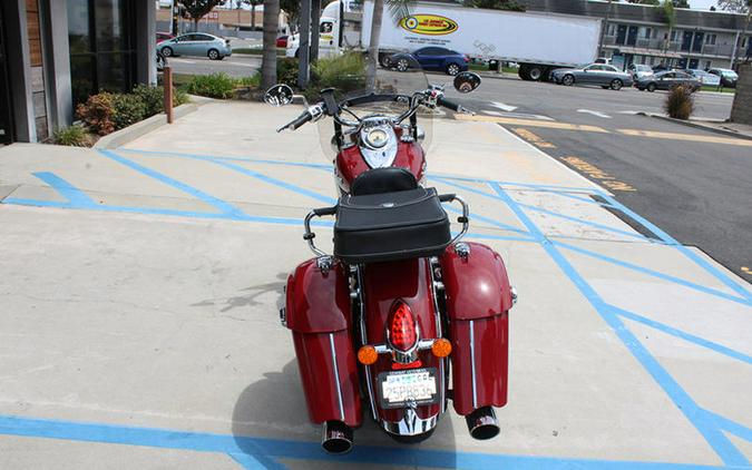 2016 Indian Motorcycle® Springfield™ Indian Motorcycle® Red