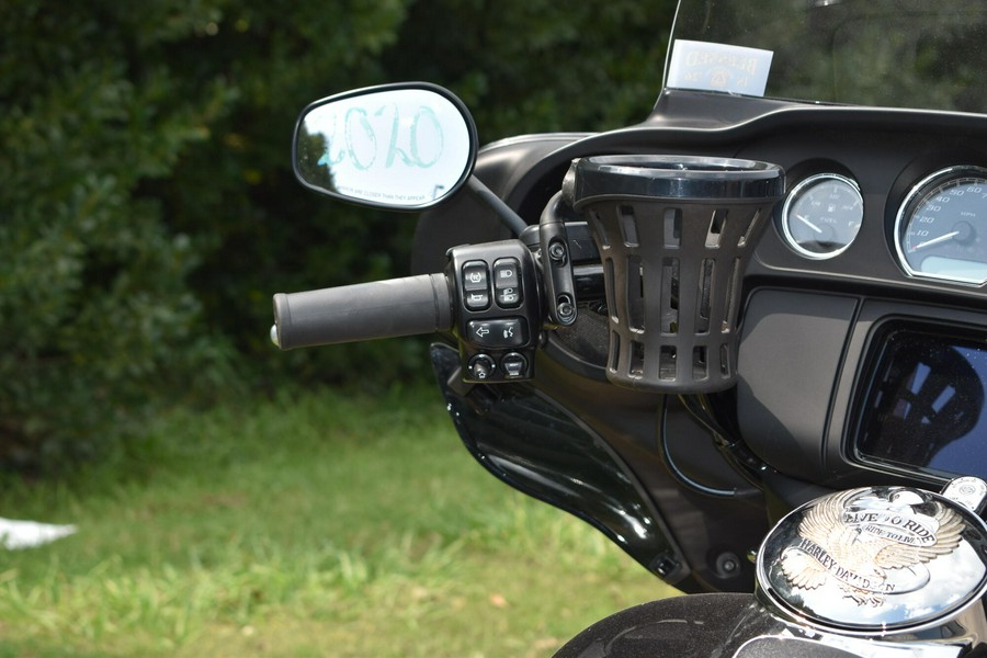 FLHTCUTG 2020 Tri Glide Ultra