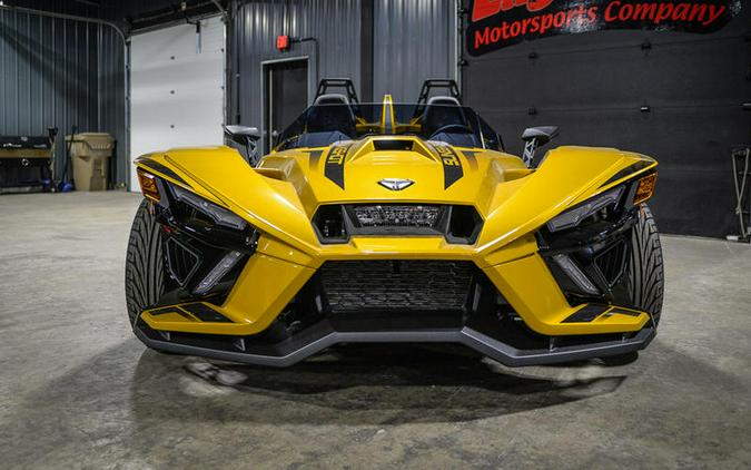 2024 Polaris Slingshot® Slingshot® R AutoDrive Gold Rush