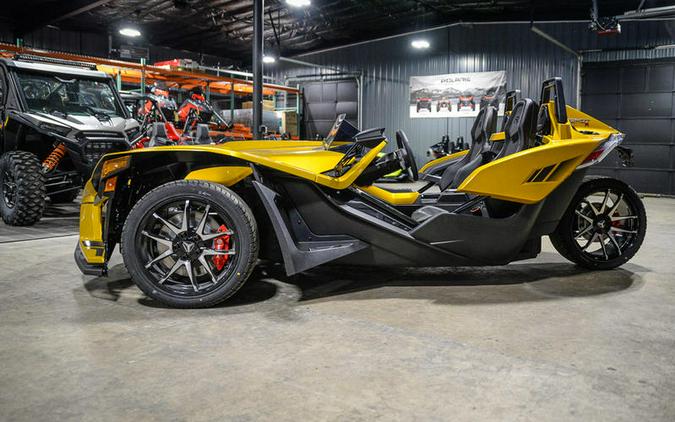 2024 Polaris Slingshot® Slingshot® R AutoDrive Gold Rush