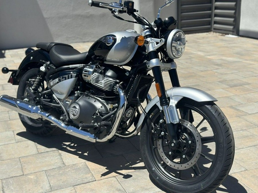 2024 Royal Enfield Super Meteor 650 Interstellar Grey