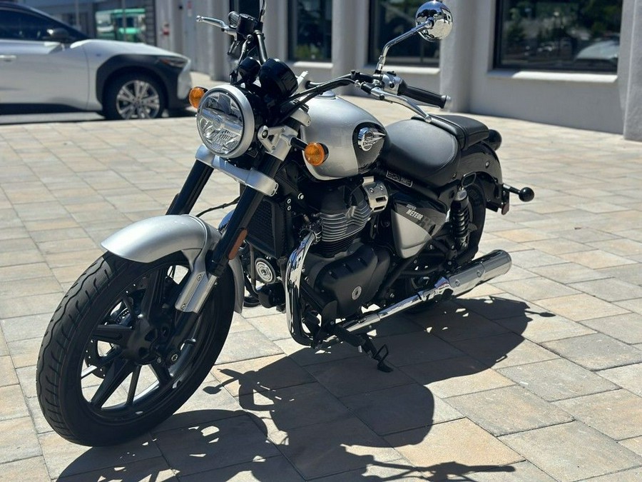 2024 Royal Enfield Super Meteor 650 Interstellar Grey