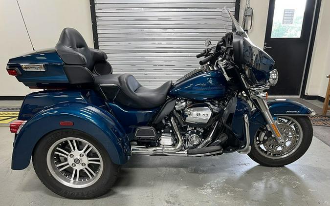 2020 Harley-Davidson Trike FLHTCUTG - Tri Glide Ultra