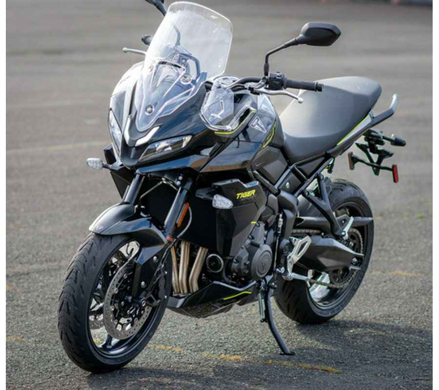 2025 Triumph Tiger Sport 800 Sapphire Black