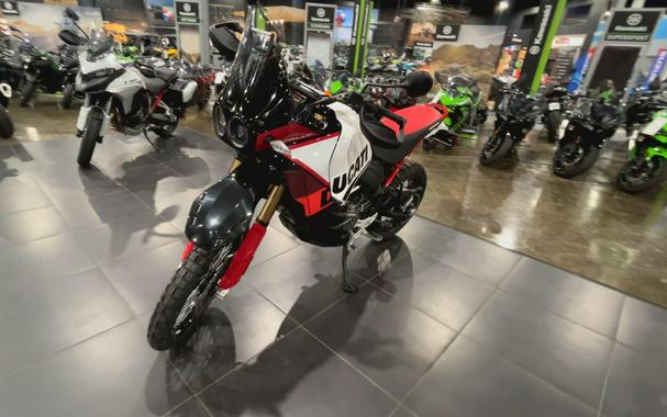 2025 Ducati DESERTX RALLY