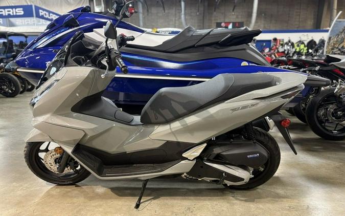 2025 Honda PCX - PCX160AS