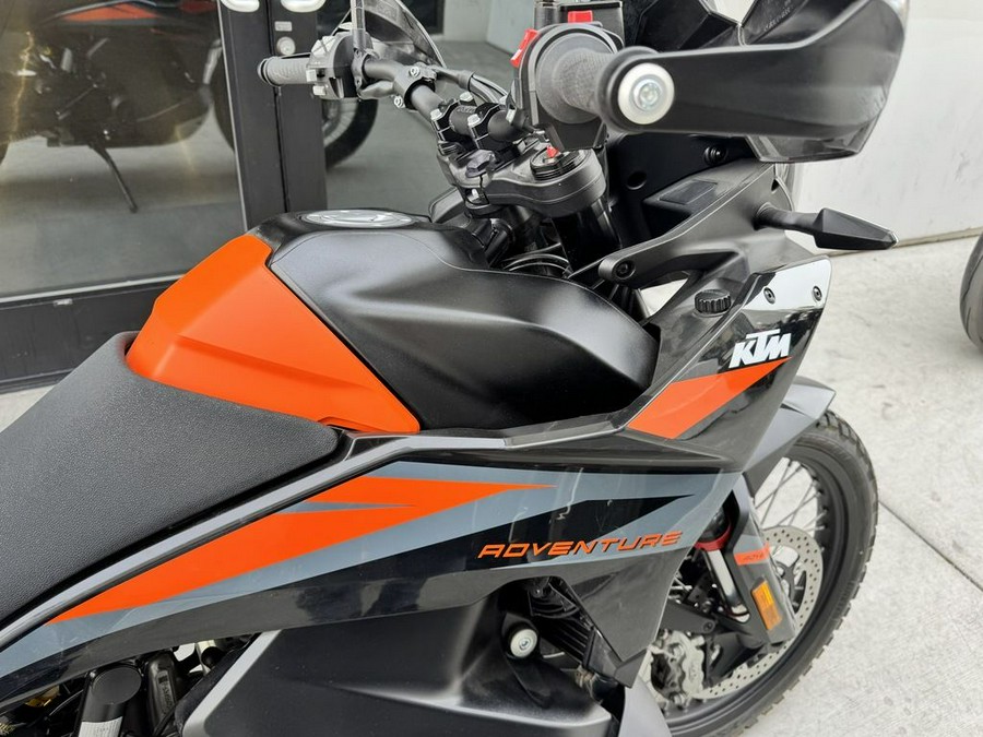 2023 KTM 890 Adventure