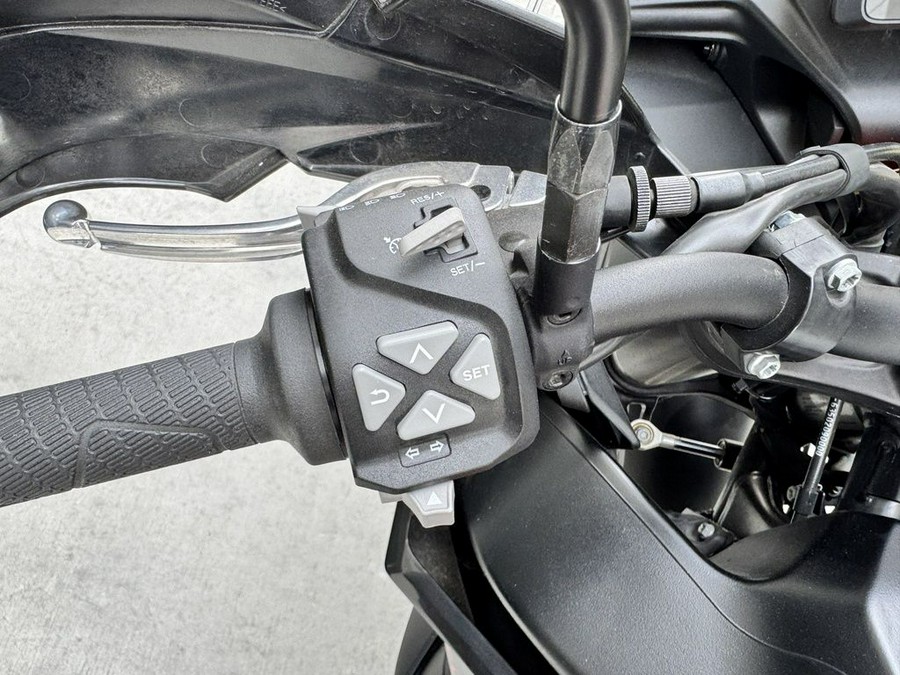 2023 KTM 890 Adventure