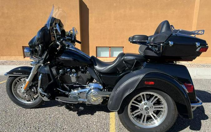 2019 Harley-Davidson® FLHTCUTG - Tri Glide® Ultra