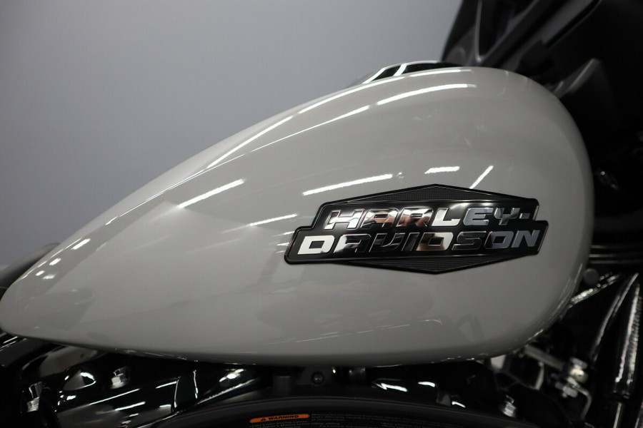 2025 Harley-Davidson Street Glide FLHX