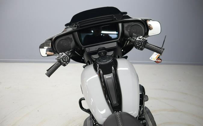 2025 Harley-Davidson Street Glide FLHX