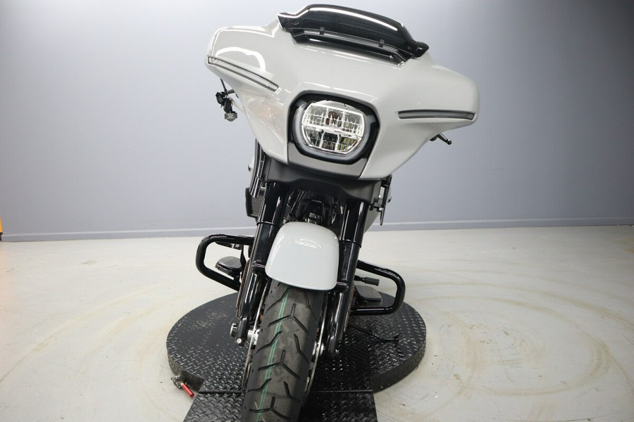 2025 Harley-Davidson Street Glide FLHX