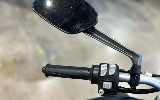 2021 Ducati MONSTER 821 STEALTH