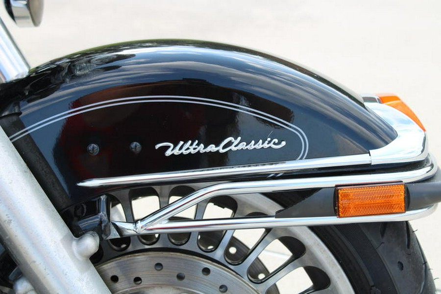 2013 Harley-Davidson® FLHTCU - Electra Glide® Ultra Classic®