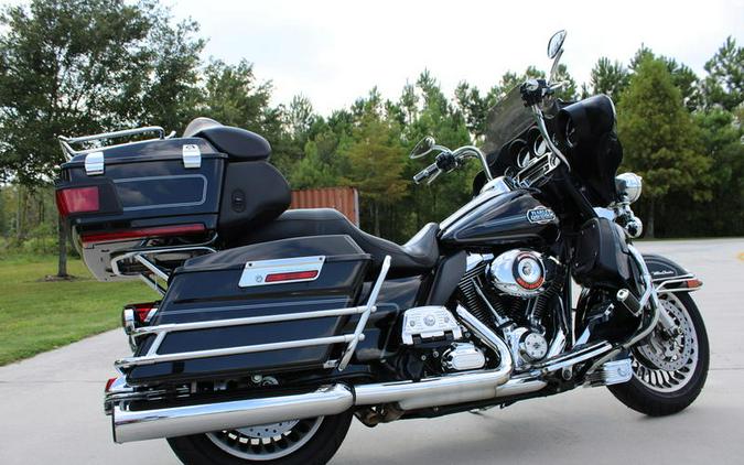 2013 Harley-Davidson® FLHTCU - Electra Glide® Ultra Classic®