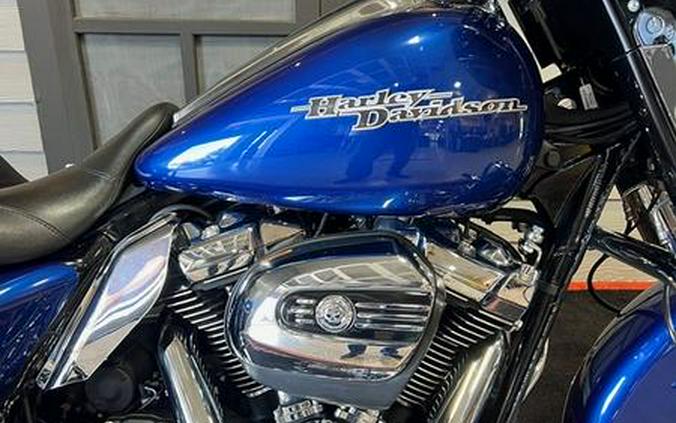 2017 Harley-Davidson® FLHXS - Street Glide® Special