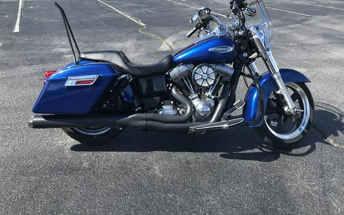 2015 Harley-Davidson® FLD - Dyna® Switchback™