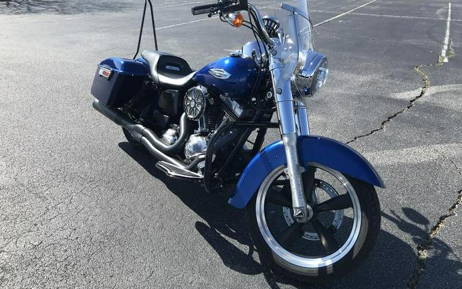 2015 Harley-Davidson® FLD - Dyna® Switchback™