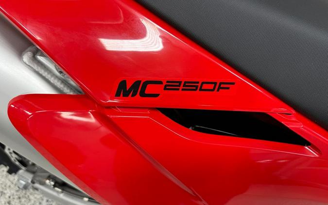 2026 MC 250F - GASGAS