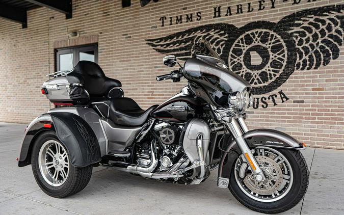 2017 Harley-Davidson® FLHTCUTG - Tri Glide® Ultra