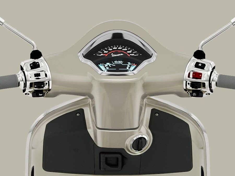 2027 Vespa GTS 310