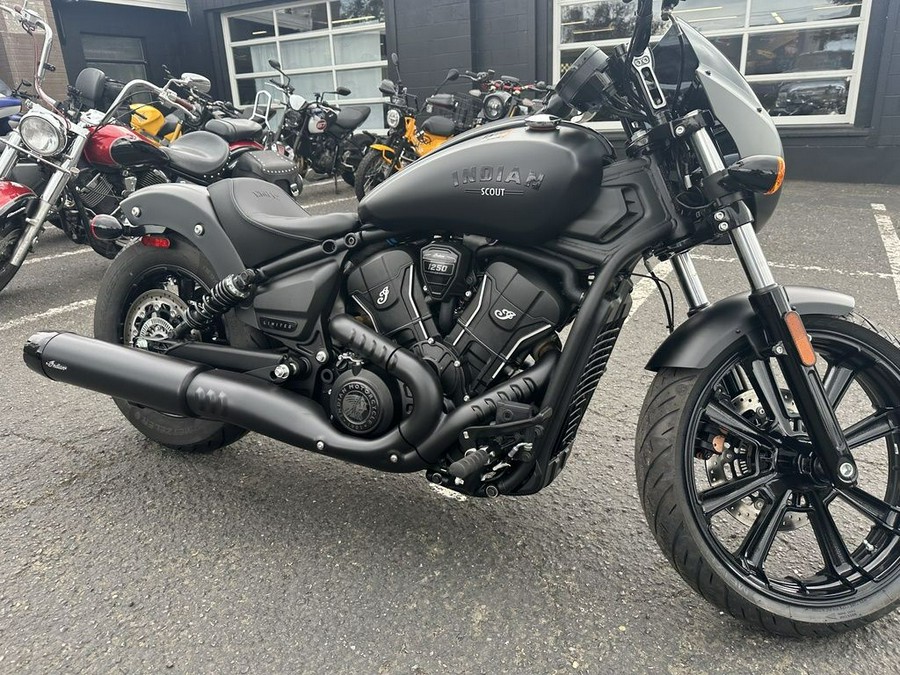 2025 Indian Motorcycle® Sport Scout® Limited +Tech Black Smoke