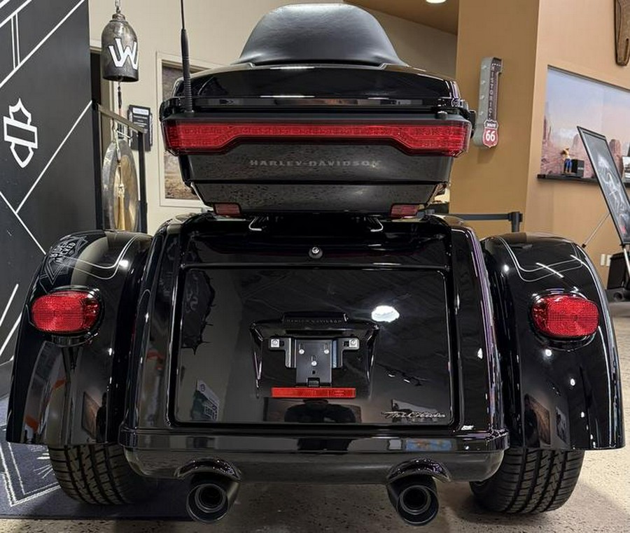 2025 Harley-Davidson® FLHTCUTG - Tri Glide® Ultra