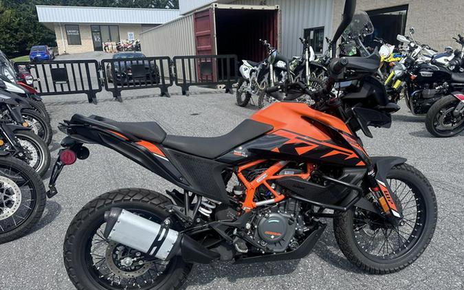 2023 KTM Adventure 390