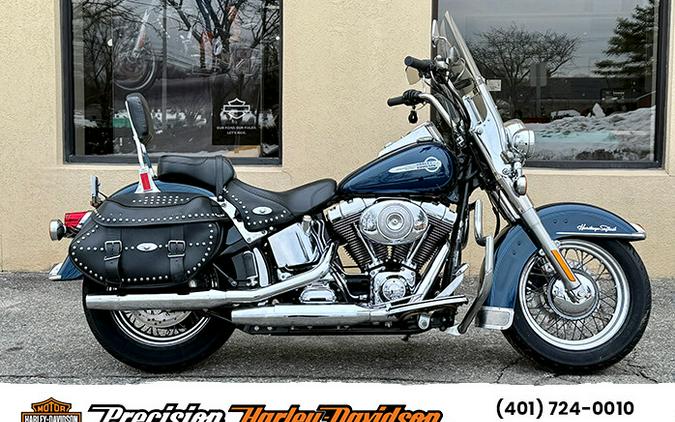 2002 Harley-Davidson® Heritage Softail® Classic FLSTCI