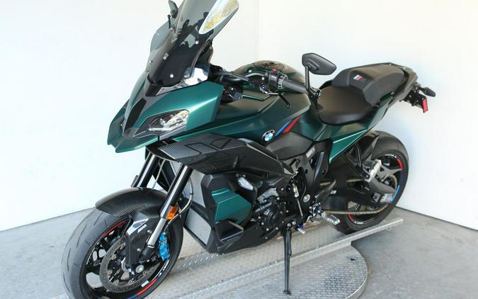 2026 BMW Motorrad M 1000 XR