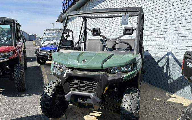 2023 Can-Am® Defender DPS HD7 Tundra Green