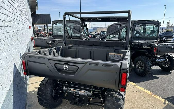 2023 Can-Am® Defender DPS HD7 Tundra Green