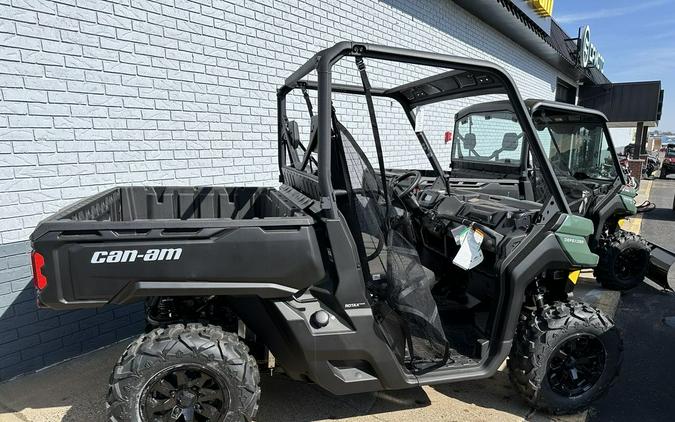 2023 Can-Am® Defender DPS HD7 Tundra Green