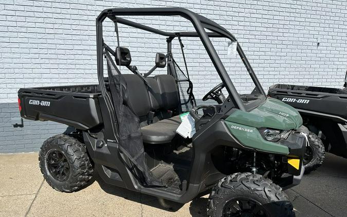 2023 Can-Am® Defender DPS HD7 Tundra Green