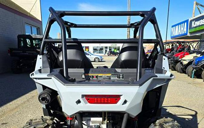 2024 Polaris RZR 200 EFI